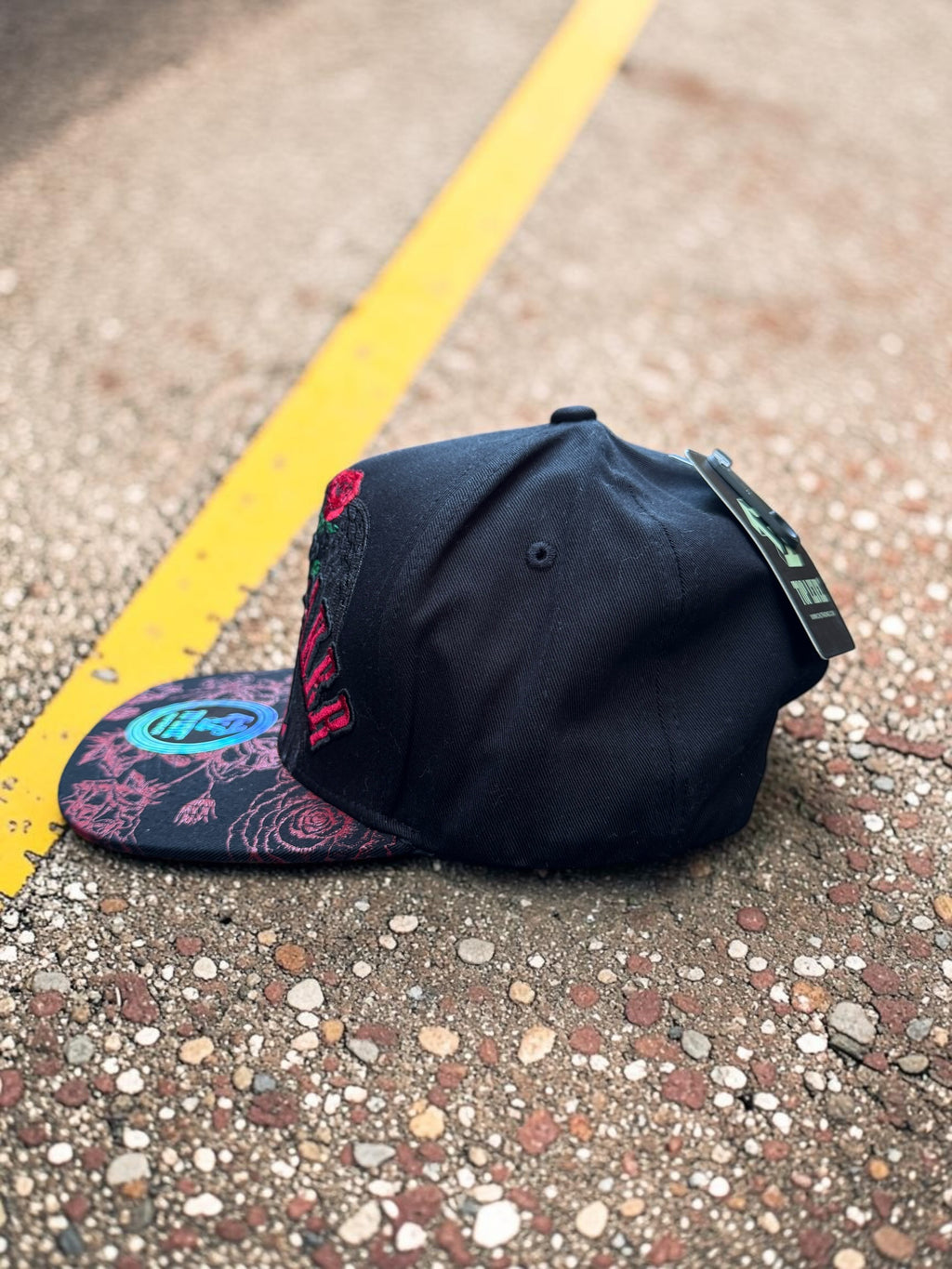 Exclusive Stylish HeartBreaker SnapBack
