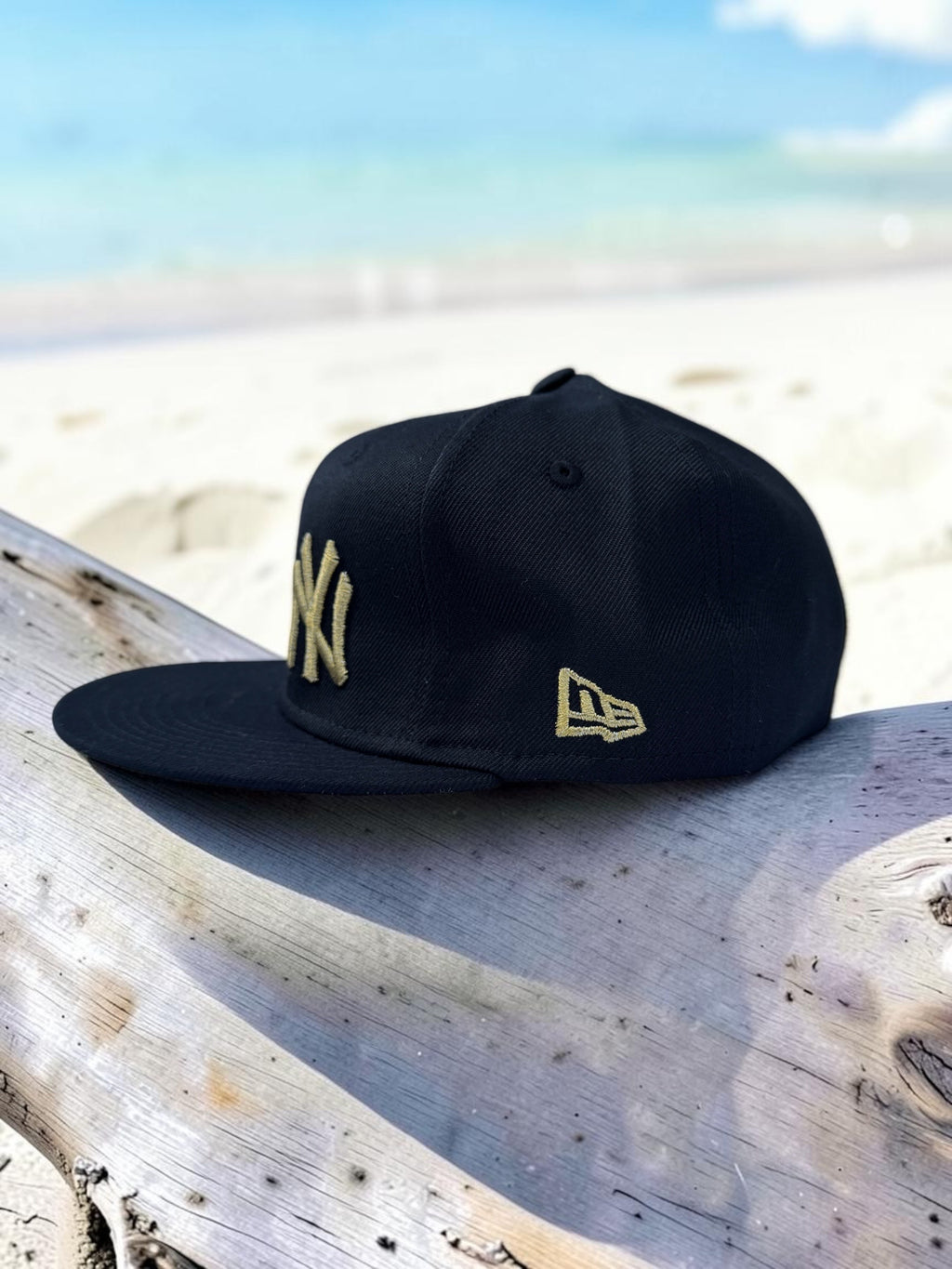 Black and Gold NewYork SnapBack