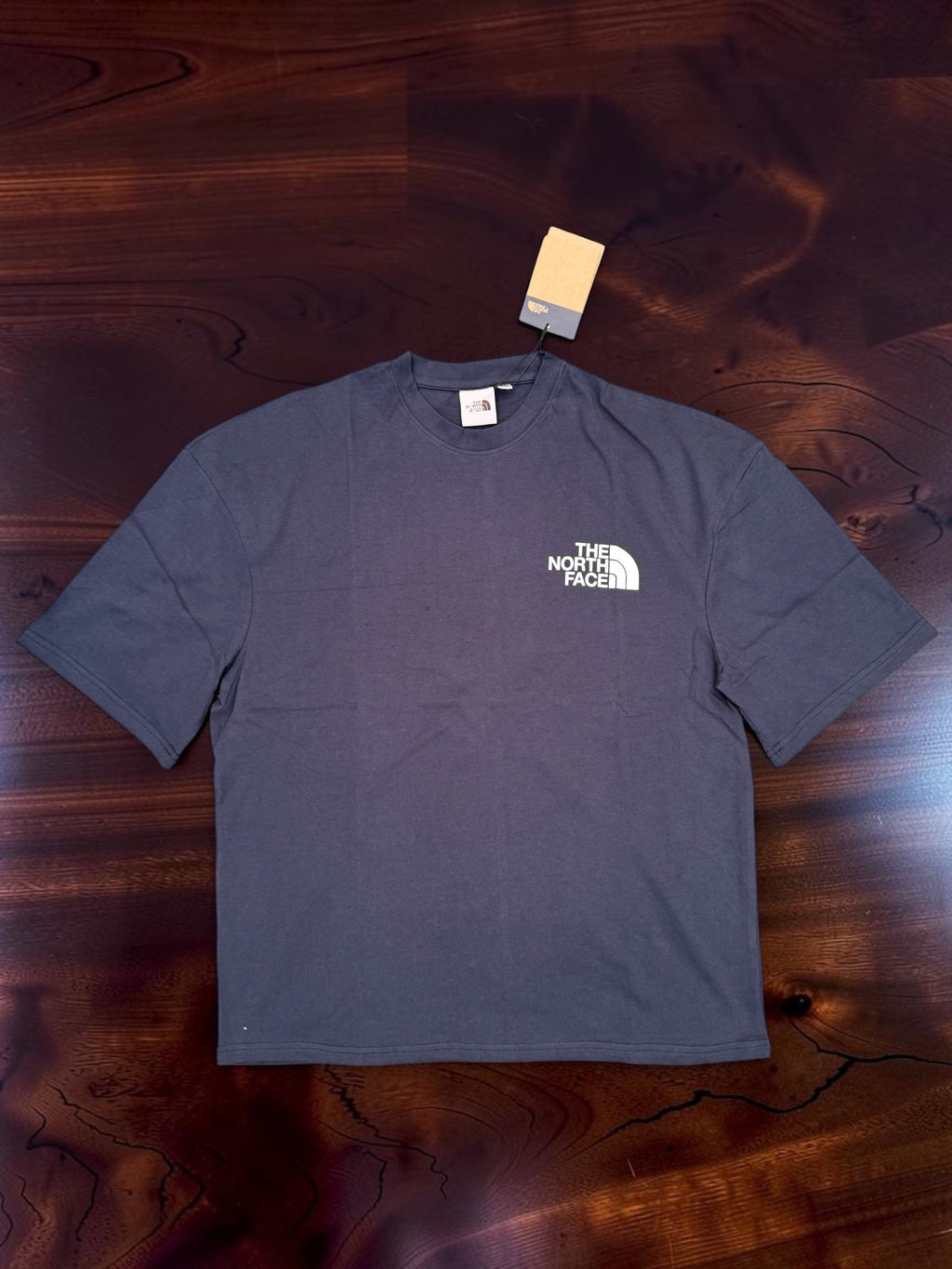 New And Exclusive Quality Made Black Graphic T-shirt