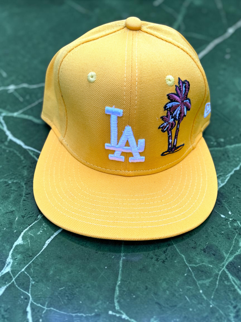 New And Exclusive Quality Made Yellow LA Snapback