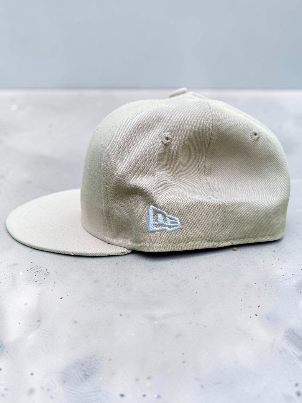 New Cool Beige White LA Snapback