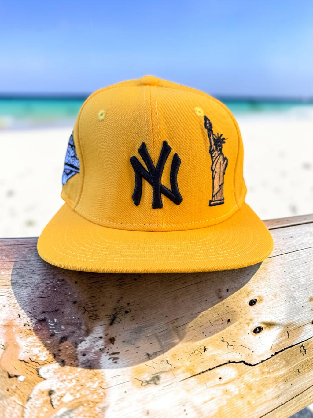Yellow And Black Statue of Liberty BaseBall Snapback