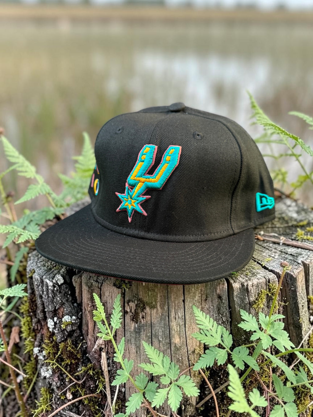 Plain Black Sanantonio Snapback